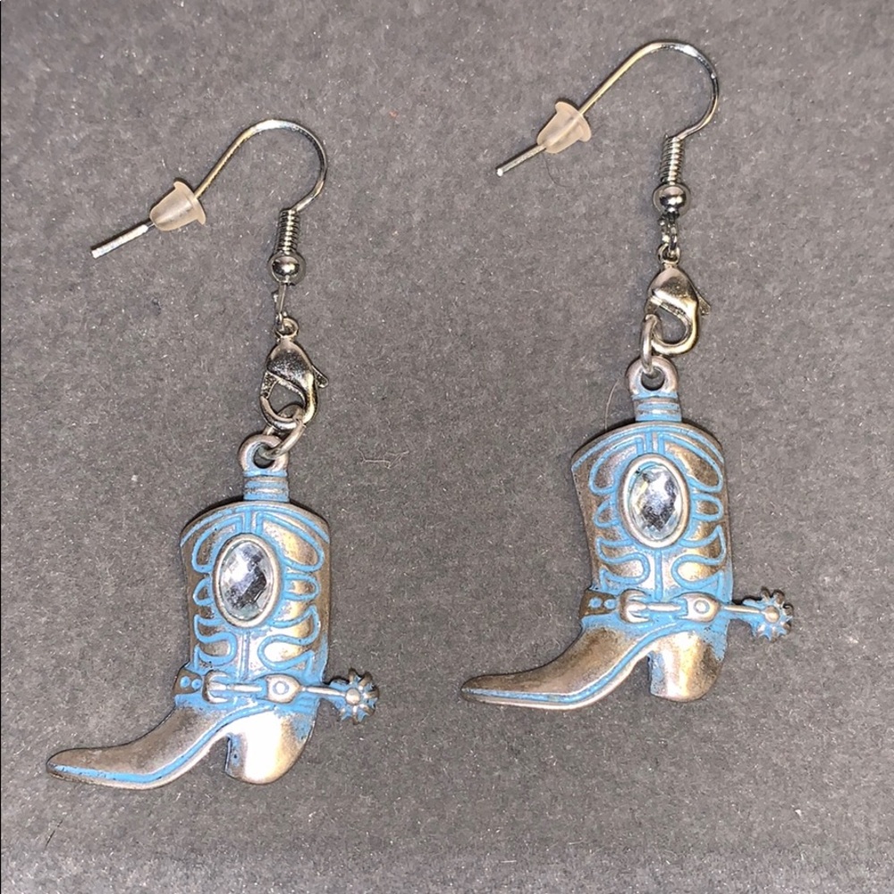 Women’s earrings⚡️